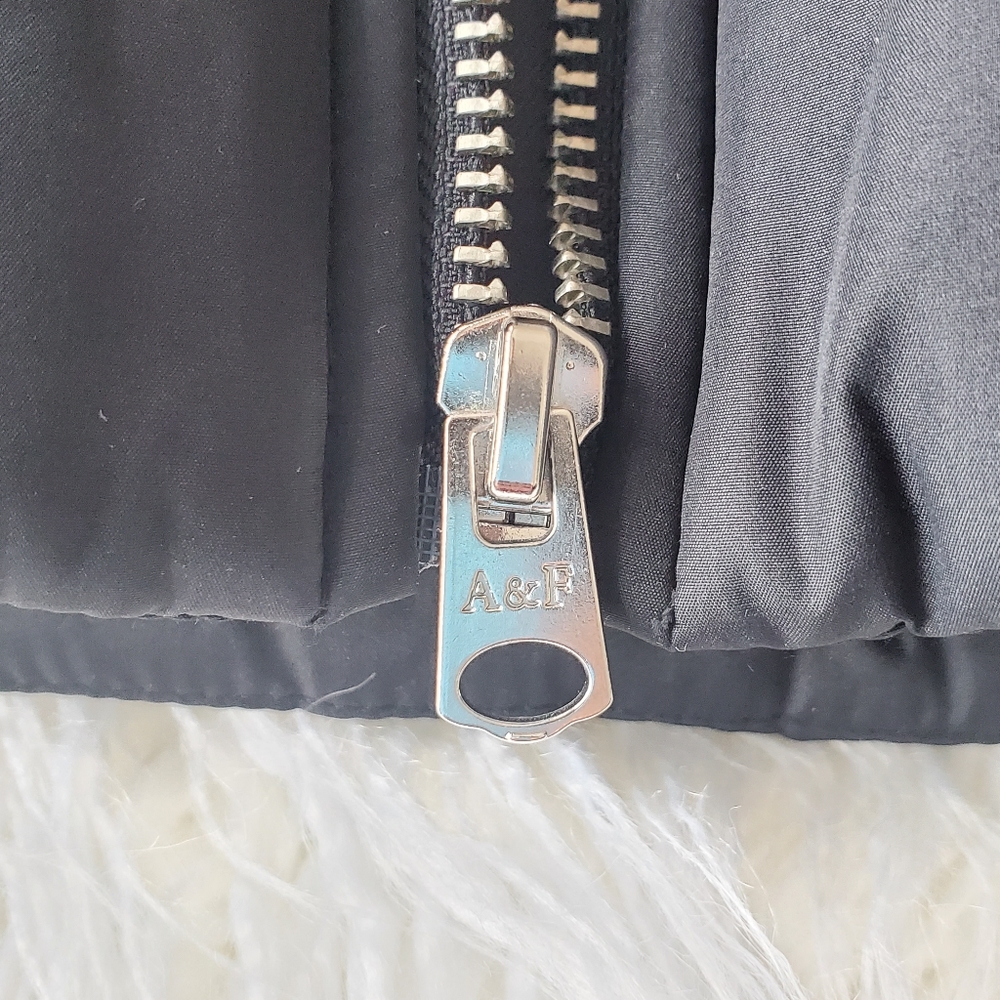 abercrombie & fitch mini puffer coat ✨️NEW - Picture 4 of 10